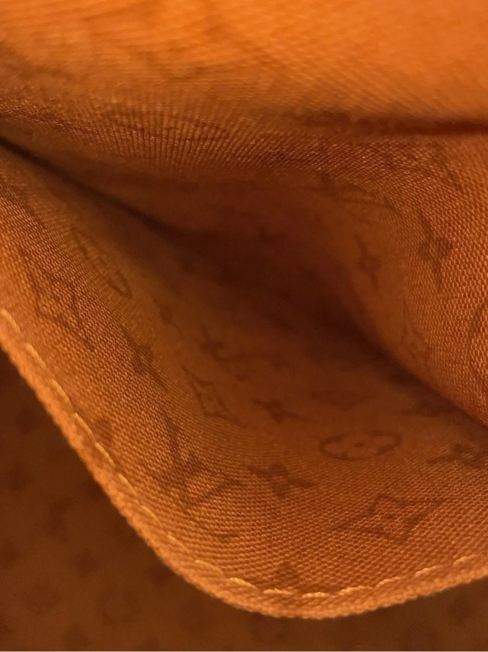 Louis Vuitton Crafty Monogram Giant Cream Caramel Onthego GM